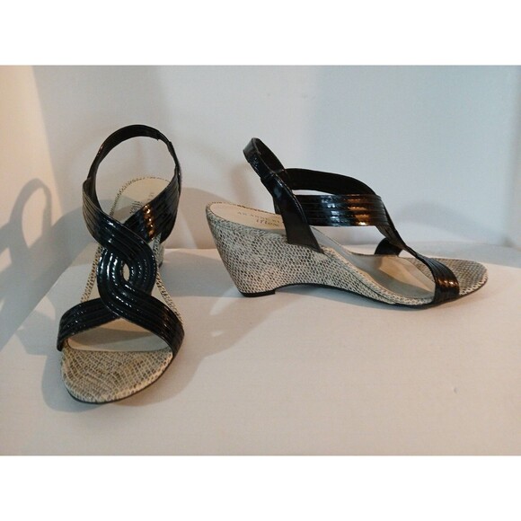 Anne Klein Iflex Black Faux Snake Skin Wedge Pump Womens 8.5 M Open Toe Pretty - Picture 2 of 16